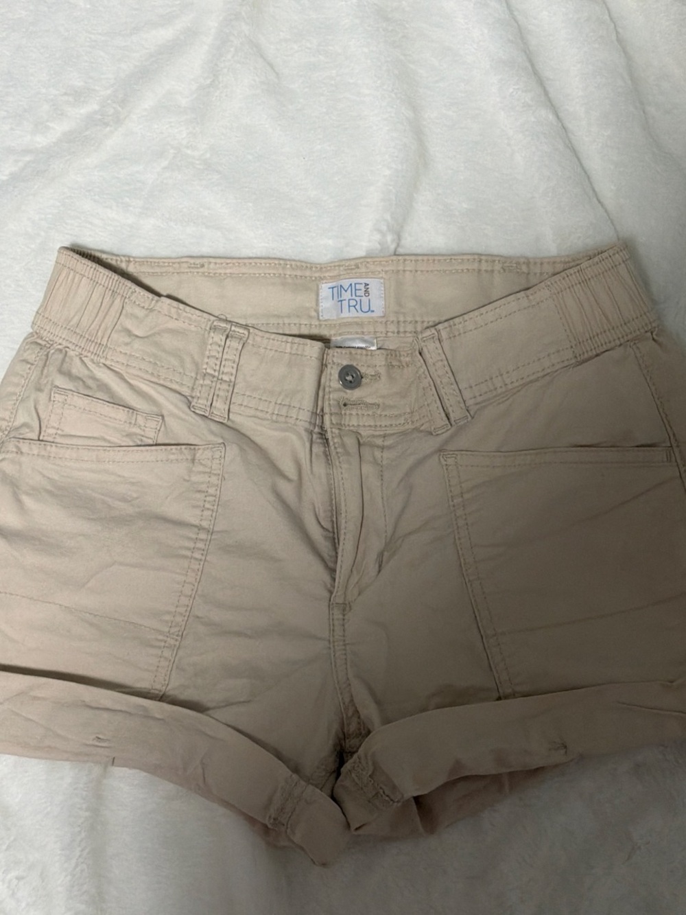 TIME AND TRU Beige Women's Roll-Cuff Utility Shorts